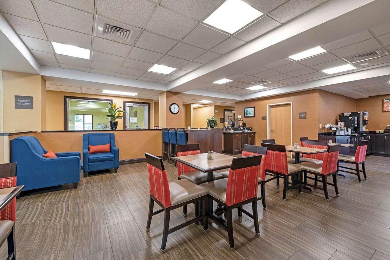 Comfort Inn East Индианаполис Екстериор снимка