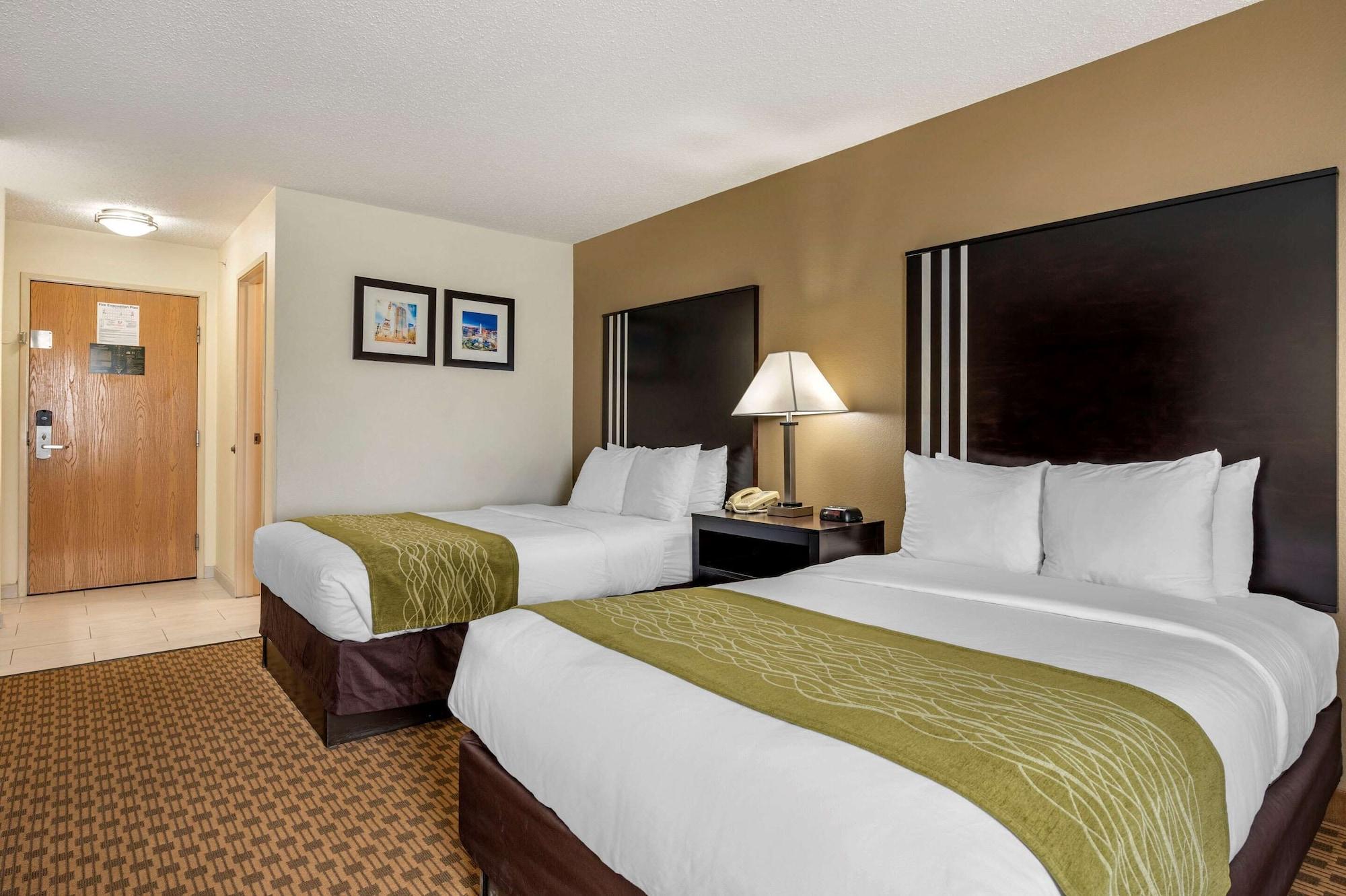 Comfort Inn East Индианаполис Екстериор снимка